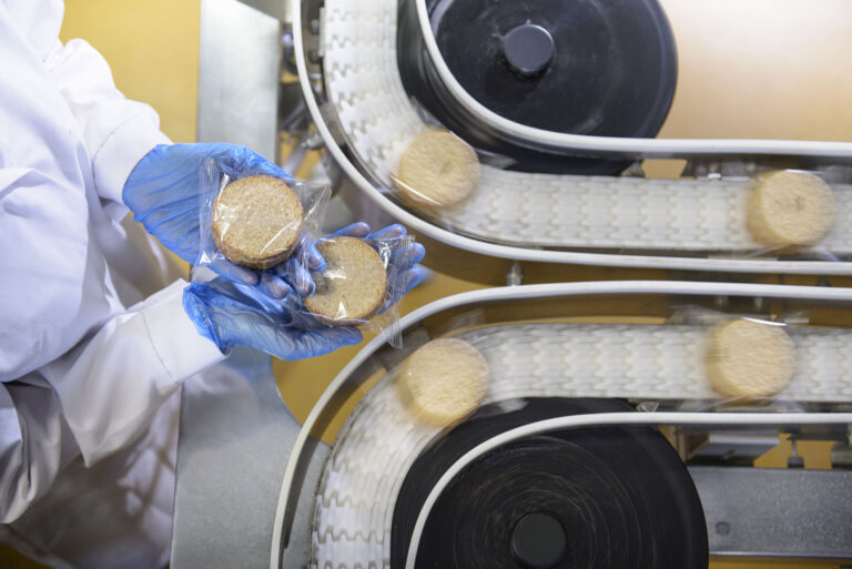 สร้างความสำเร็จให้กับอุตสาหกรรม CPG ด้วยระบบควบคุมกระบวนการเฉพาะทาง