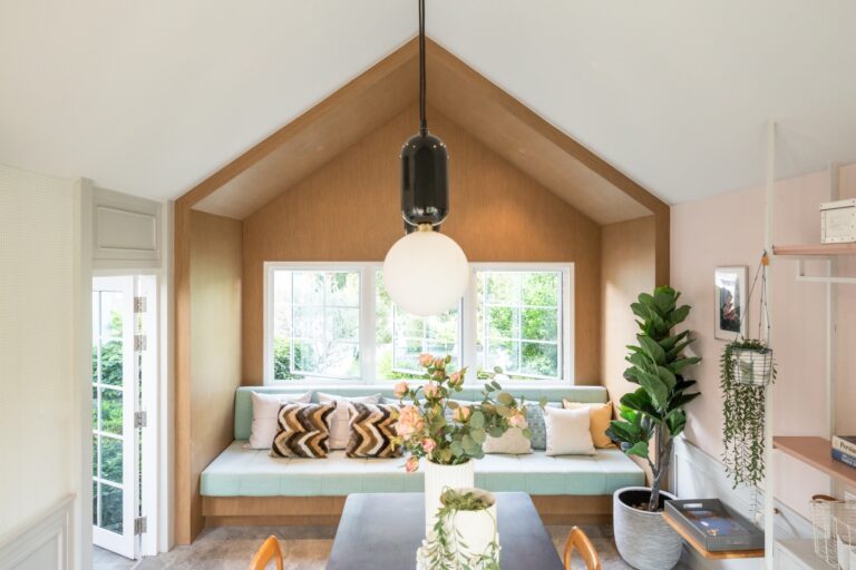 อารียา พรอพเพอร์ตี้” ควงแขน “Kloset” ร่วมครีเอต “The Dreamer Set by The Village x Kloset”  ไอเทมสุดเอ็กซ์คลูซีฟที่ชวนคนมีฝันมาปลุกแพชชั่นที่โครงการ The Village