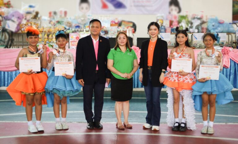 FWD ประกันชีวิต แสดงความยินดีแก่เด็กไทย คว้ารางวัลรองชนะเลิศอันดับ 2  จากการประกวดโครงการ JA SparktheDream Social Challenge 2023