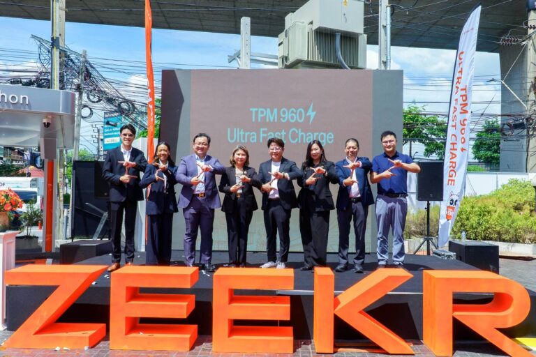 กรุงเทพมหานคร ผนึกกำลัง ZEEKR, TPM Automotive, Sinexcel และพันธมิตร เปิดสถานี Ultra-Fast Charging ยกระดับโครงสร้างพื้นฐาน EV ของไทย